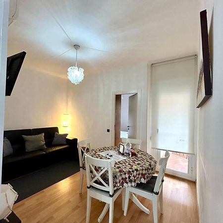 Apartment Carrer D'Olesa Βαρκελώνη Εξωτερικό φωτογραφία