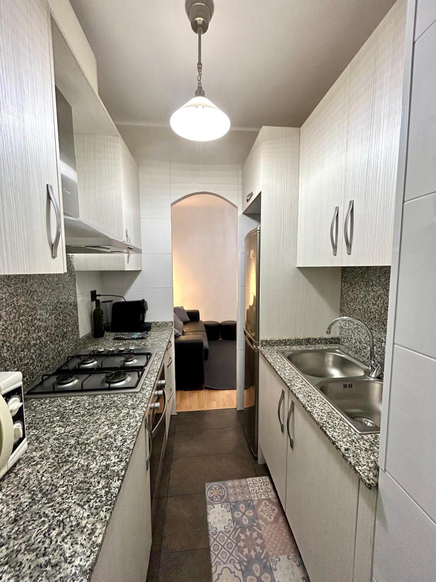 Apartment Carrer D'Olesa Βαρκελώνη Εξωτερικό φωτογραφία