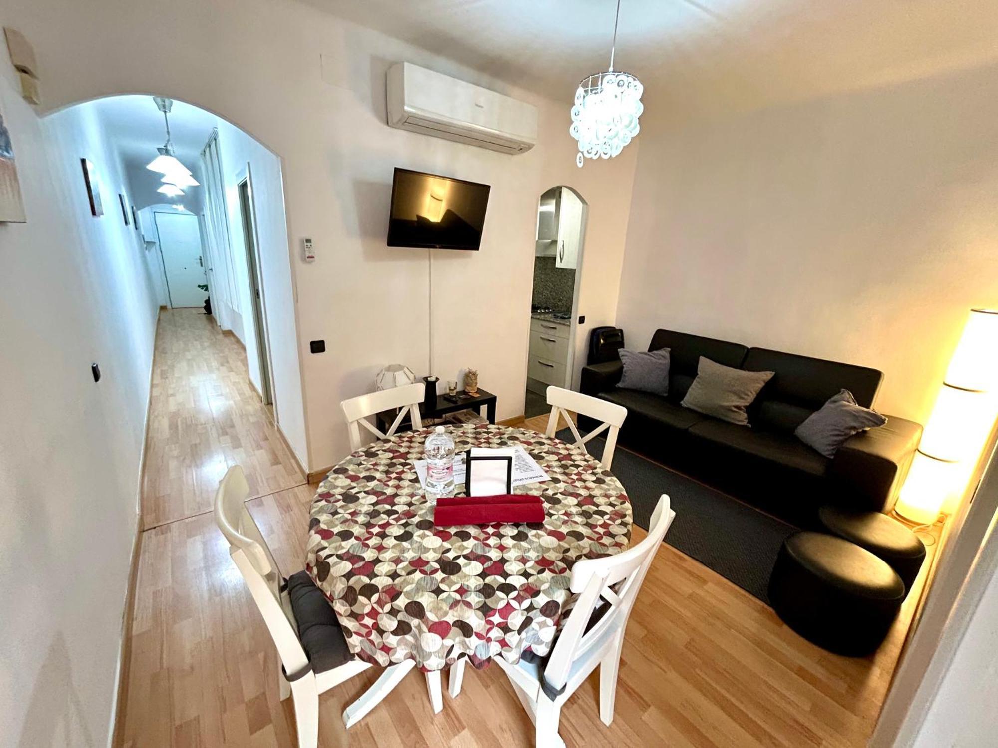 Apartment Carrer D'Olesa Βαρκελώνη Εξωτερικό φωτογραφία